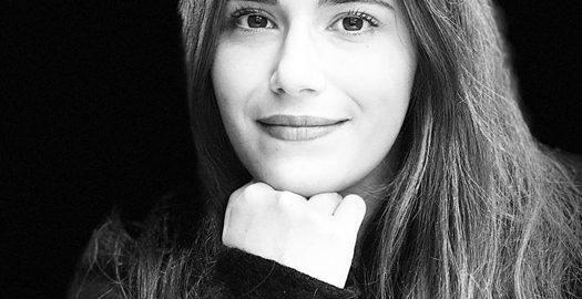 Alisia Viola